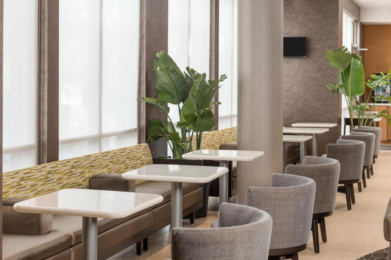 Springhill Suites By Marriott Lafayette South At River Ranch Bagian luar foto